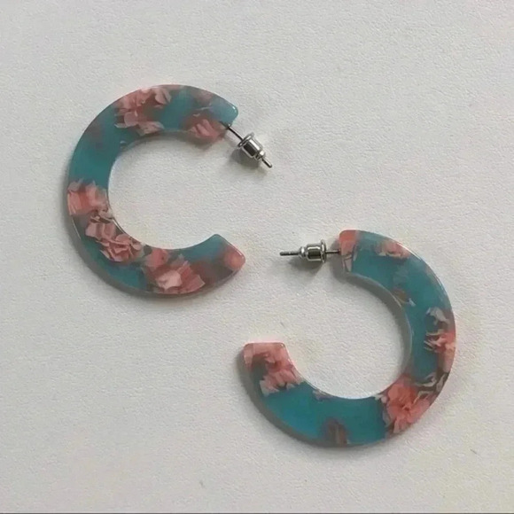 3 for $25/ Teal & Coral Semi Hoop Acrylic Stainless Steel Earrings NWT - Picture 1 of 4